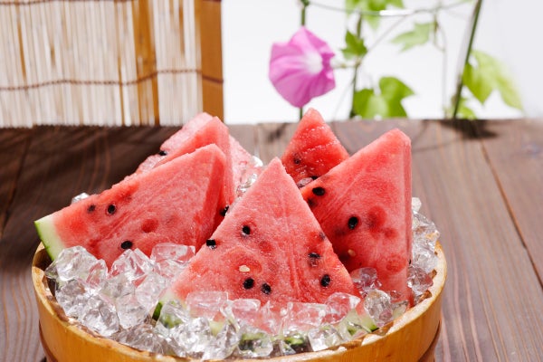 【宮城県内発】 1コ持ち帰り付き!夏スイカ生産量日本一の尾花沢スイカ食べ比べと 銀山温泉で紡ぐ夏の思い出(日帰り)2